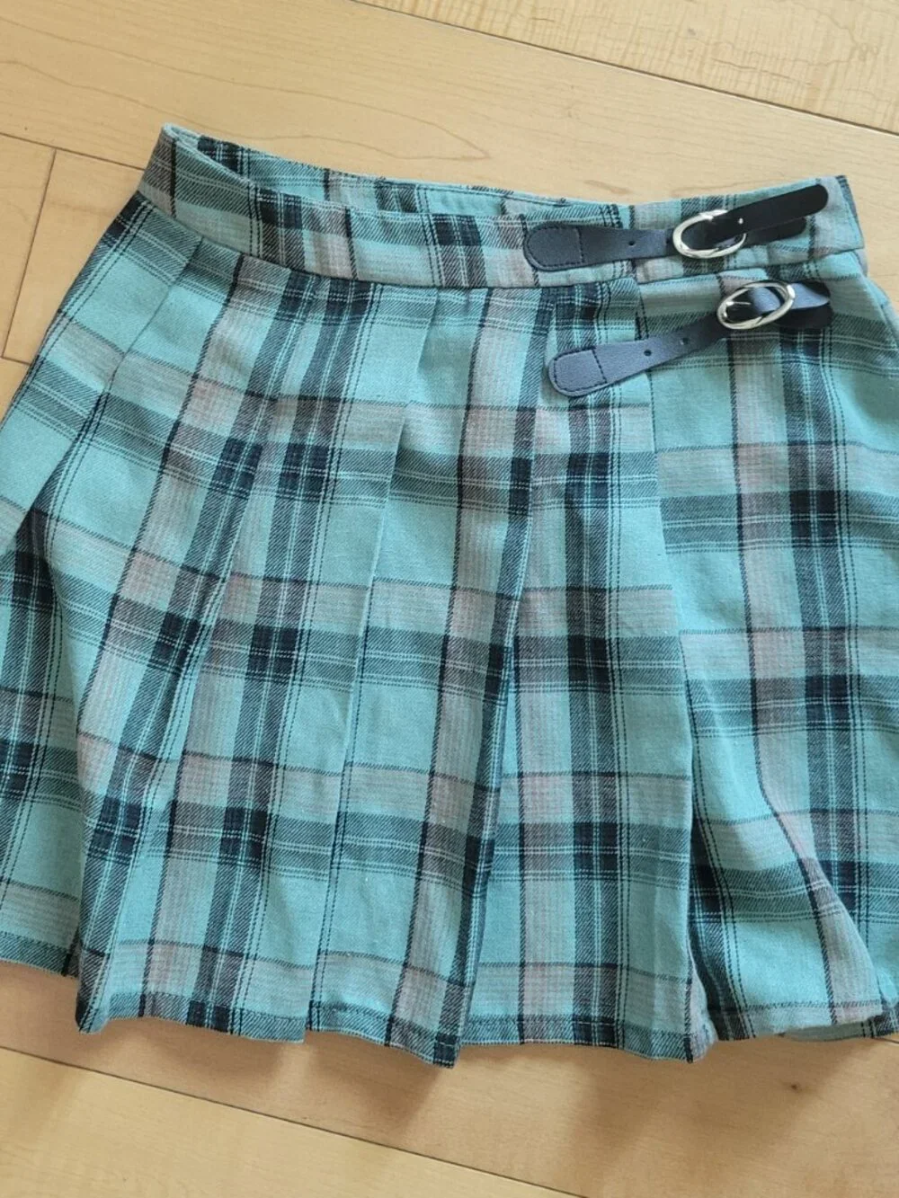 Altar’d State Plaid Mini Skort Buckle Detail Academia Y2K Size M - Picture 5 of 5